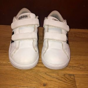 Adidas with 2 straps